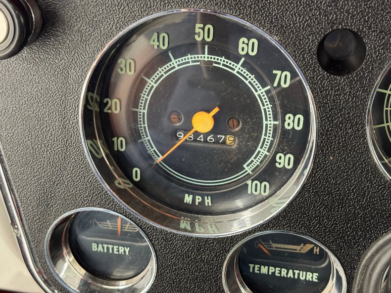 Chevrolet-Other-1969-Silver-Metallic-Red-48