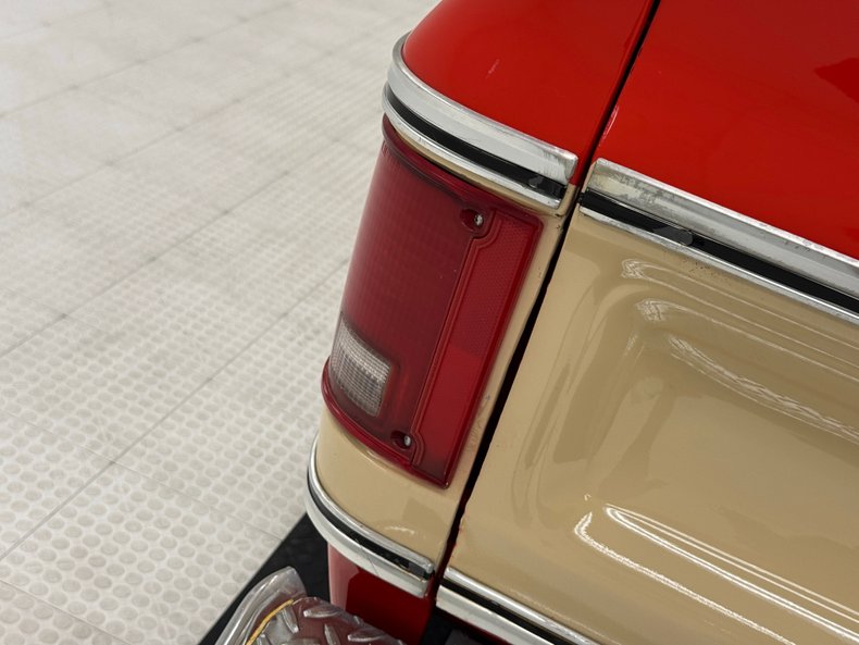 Chevrolet-Other-1973-Orange-Gray-20