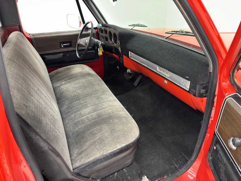 Chevrolet-Other-1973-Orange-Gray-41