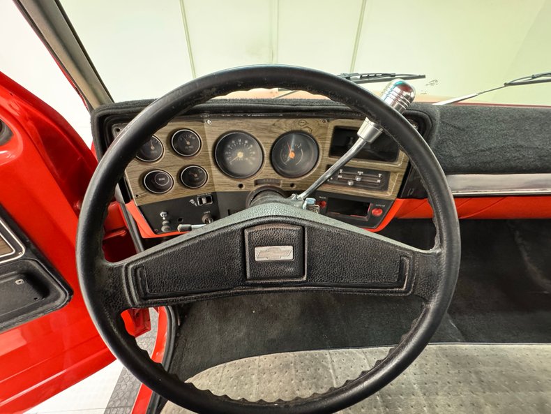 Chevrolet-Other-1973-Orange-Gray-42