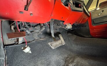 Chevrolet-Other-1973-Orange-Gray-48