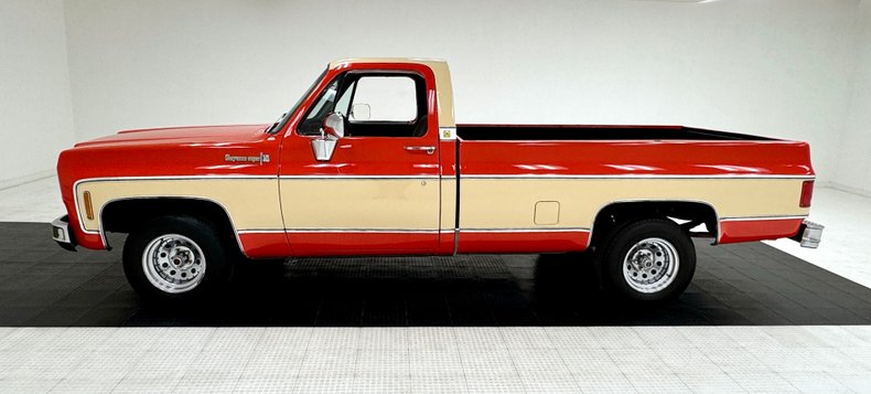 Chevrolet-Other-1973-Orange-Gray