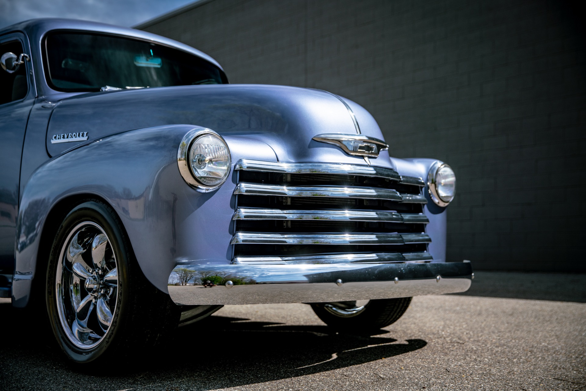 Chevrolet-Pickup-1955-Blueberry-Metallic-Gray-3