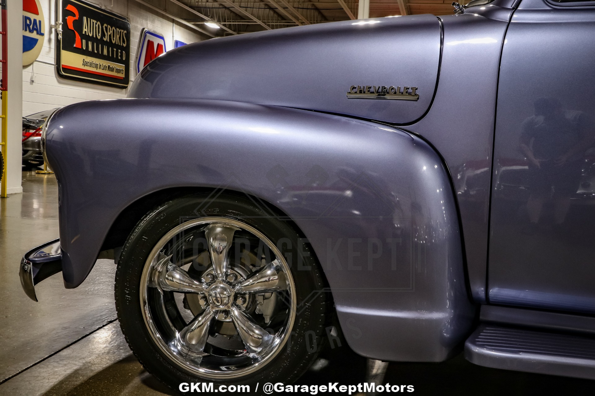 Chevrolet-Pickup-1955-Blueberry-Metallic-Gray-32