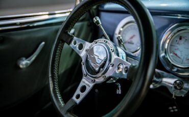 Chevrolet-Pickup-1955-Blueberry-Metallic-Gray-49