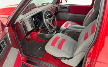 Chevrolet-S-10-1989-Bright-Red-Red-28