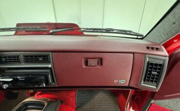 Chevrolet-S-10-1989-Bright-Red-Red-37