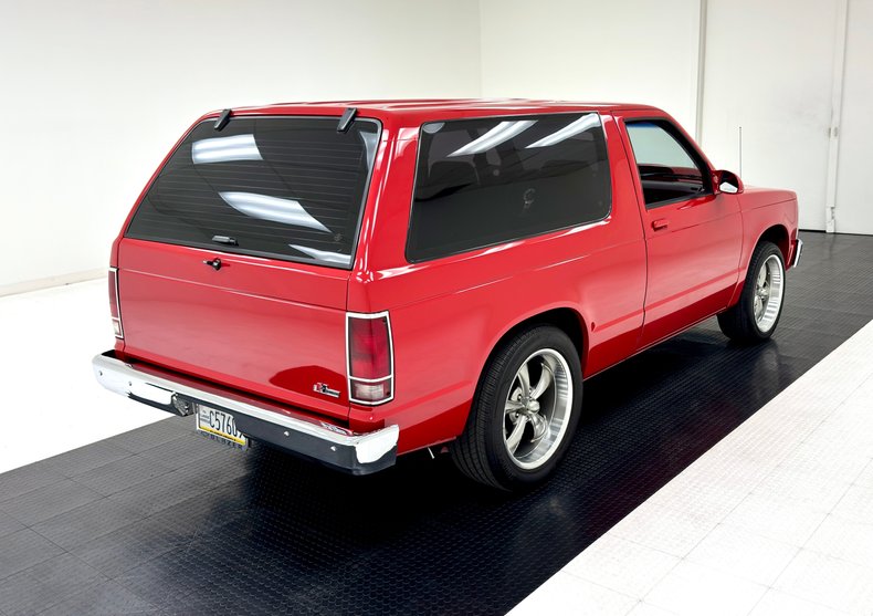 Chevrolet-S-10-1989-Bright-Red-Red-4