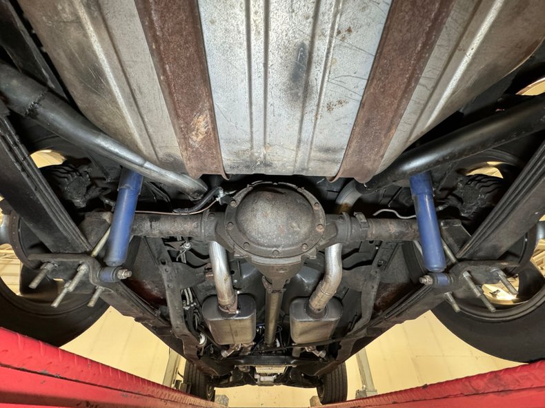 Chevrolet-S-10-1989-Bright-Red-Red-46