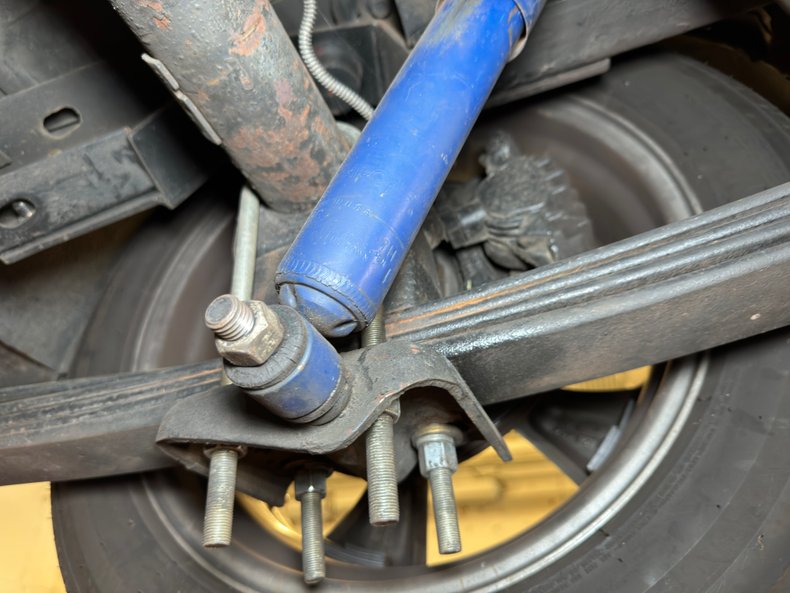 Chevrolet-S-10-1989-Bright-Red-Red-49