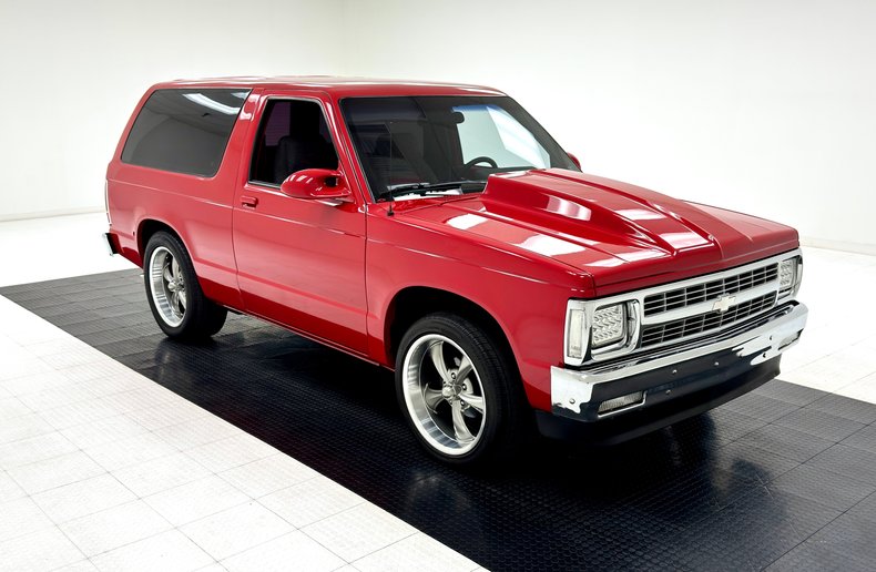 Chevrolet-S-10-1989-Bright-Red-Red-9