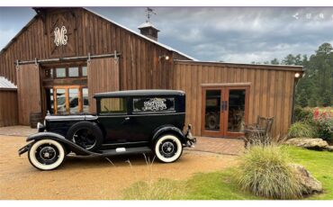 Chevrolet-Sedan-delivery-1930-Manganese-Blue-Varnished-Oak