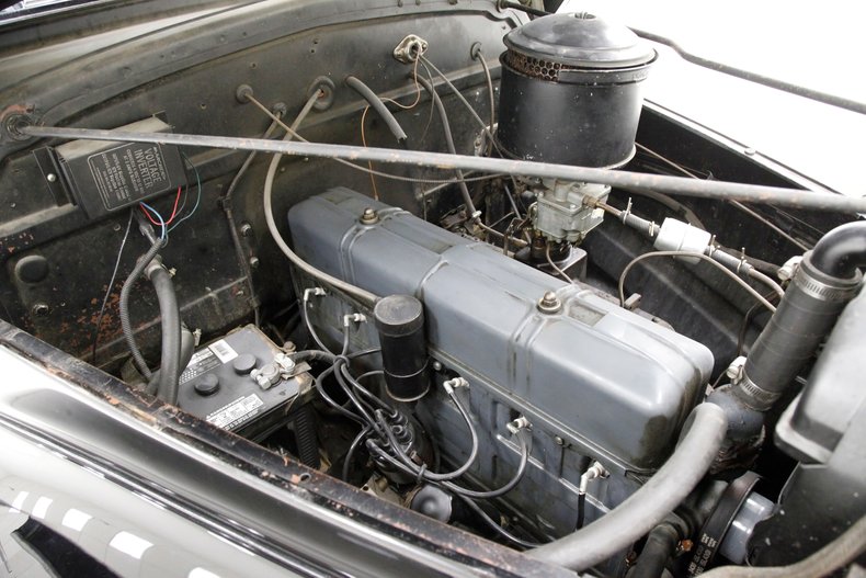 Chevrolet-Special-deluxe-1940-Black-Saddle-15