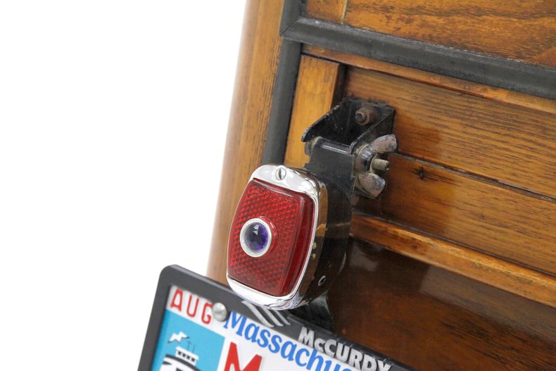 Chevrolet-Special-deluxe-1940-Black-Saddle-22