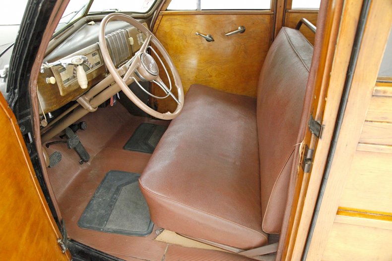 Chevrolet-Special-deluxe-1940-Black-Saddle-26