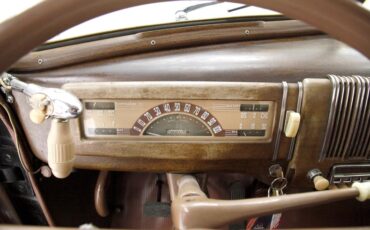 Chevrolet-Special-deluxe-1940-Black-Saddle-27