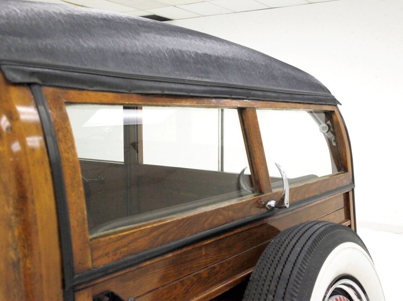 Chevrolet-Special-deluxe-1940-Black-Saddle-3