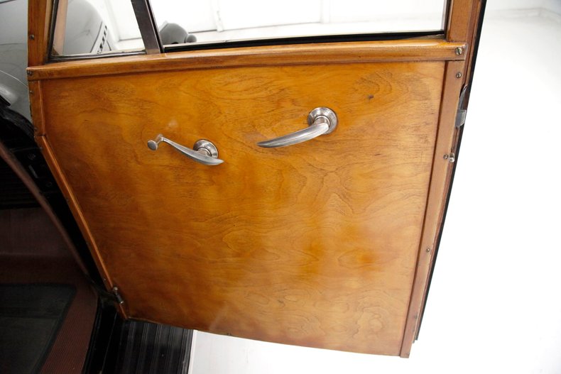 Chevrolet-Special-deluxe-1940-Black-Saddle-31