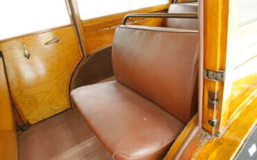 Chevrolet-Special-deluxe-1940-Black-Saddle-32