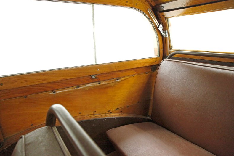 Chevrolet-Special-deluxe-1940-Black-Saddle-37