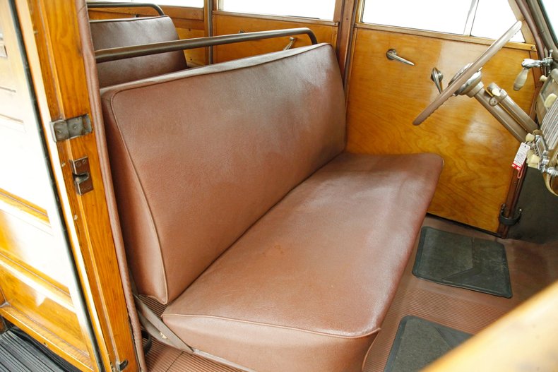 Chevrolet-Special-deluxe-1940-Black-Saddle-5