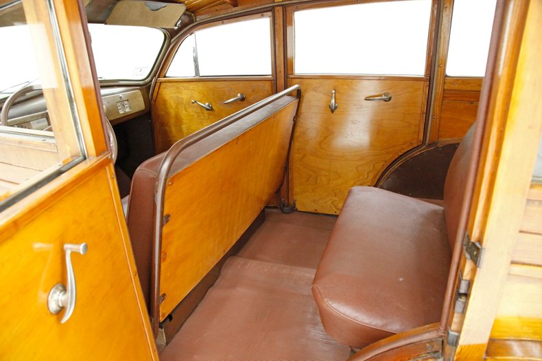 Chevrolet-Special-deluxe-1940-Black-Saddle-6