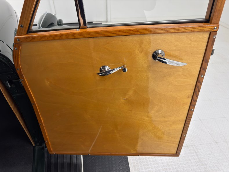 Chevrolet-Special-deluxe-1940-Ridge-Green-Metallic-Black-25