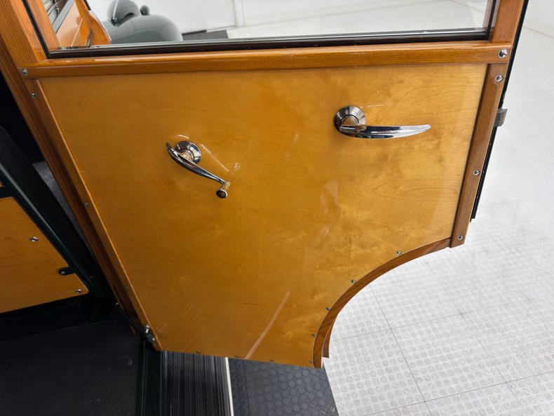 Chevrolet-Special-deluxe-1940-Ridge-Green-Metallic-Black-36