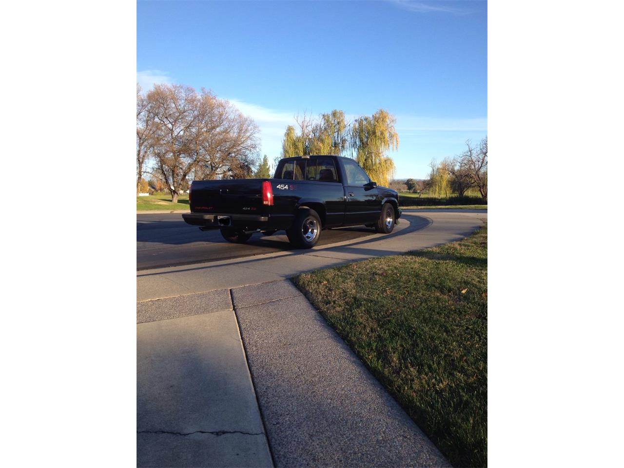 Chevrolet-Ss-454-1990-Black-Red-6