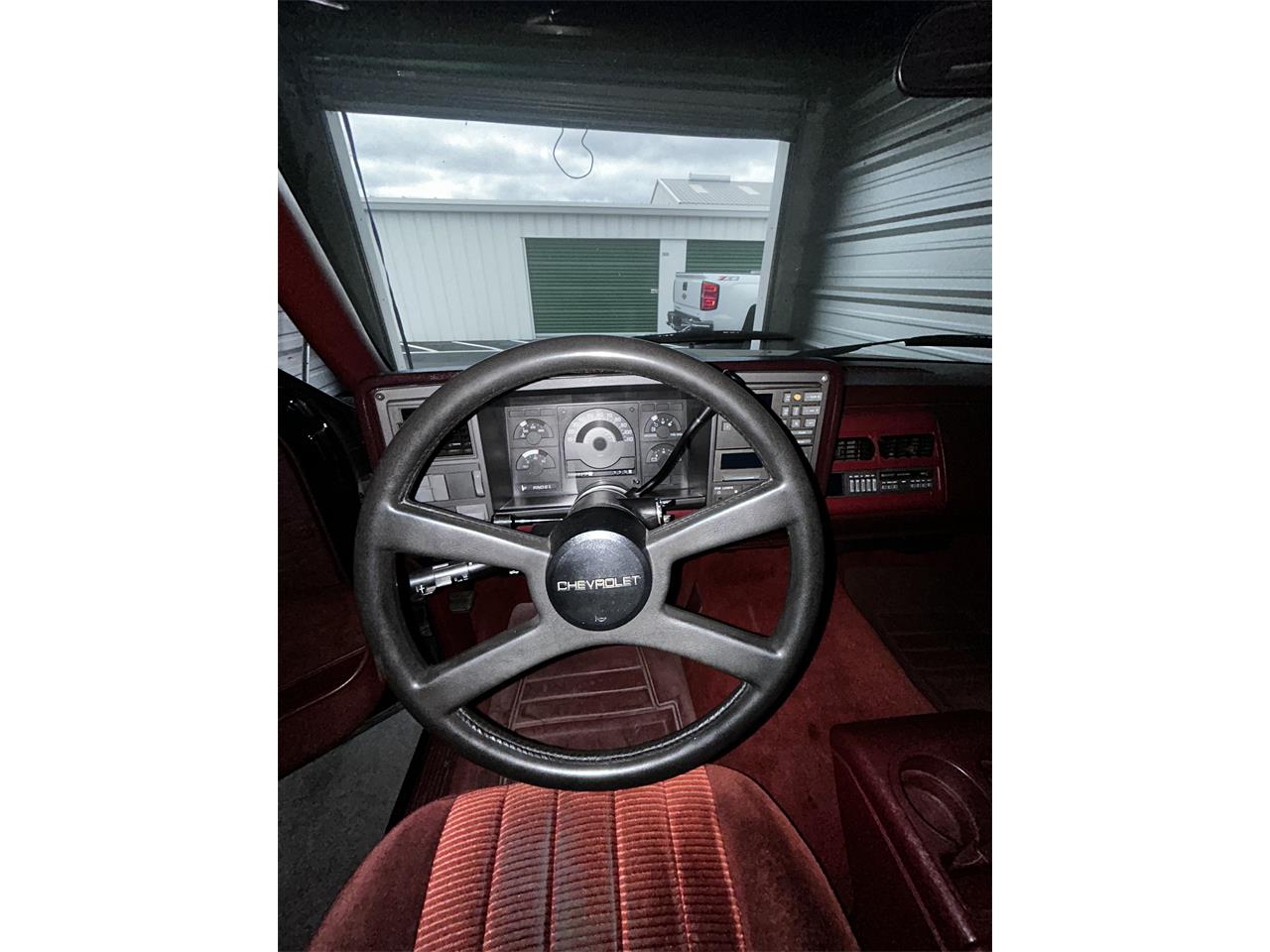 Chevrolet-Ss-454-1990-Black-Red-8