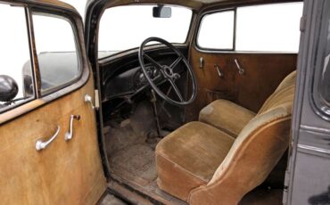 Chevrolet-Standard-1934-Black-Tan-22