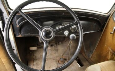 Chevrolet-Standard-1934-Black-Tan-24