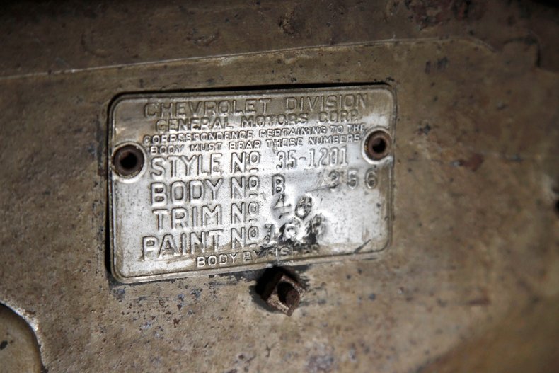 Chevrolet-Standard-1934-Black-Tan-40