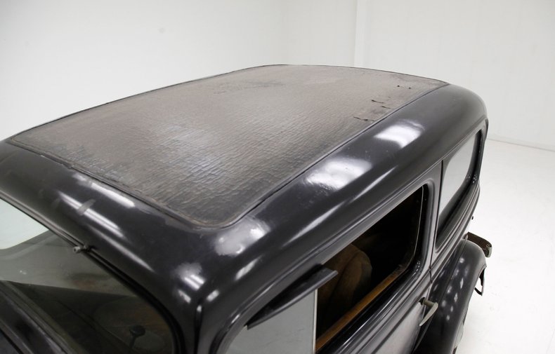 Chevrolet-Standard-1934-Black-Tan-8