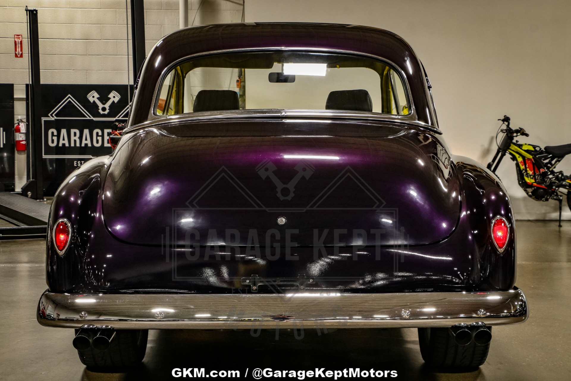 Chevrolet-Styleline-1952-Yellow-Black-10