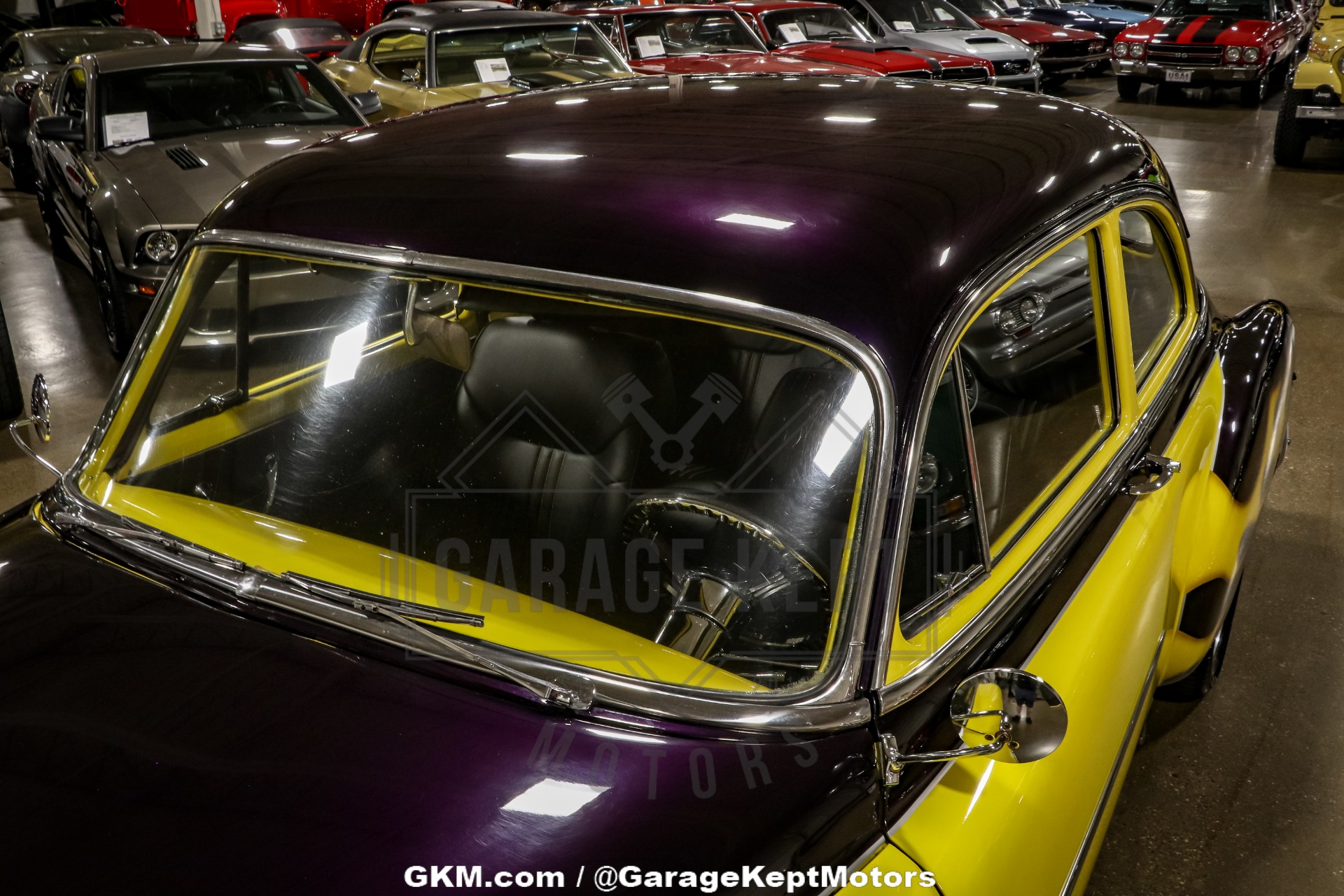 Chevrolet-Styleline-1952-Yellow-Black-14