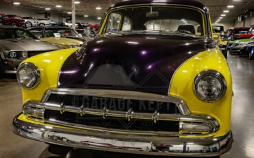 Chevrolet-Styleline-1952-Yellow-Black-17