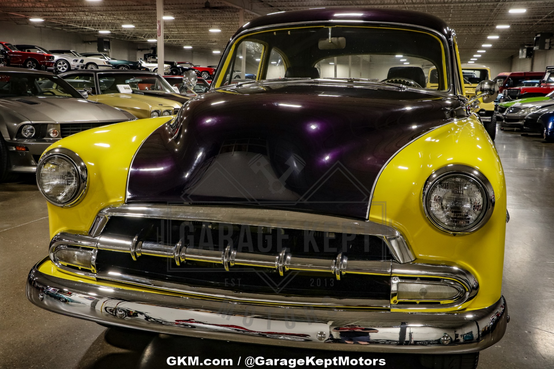 Chevrolet-Styleline-1952-Yellow-Black-17