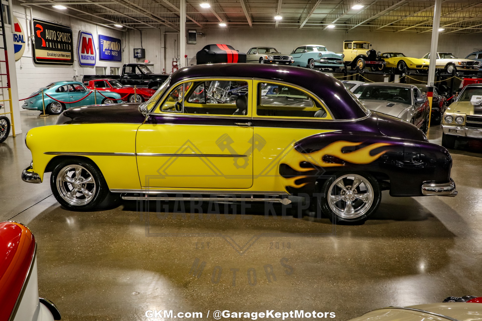 Chevrolet-Styleline-1952-Yellow-Black-20