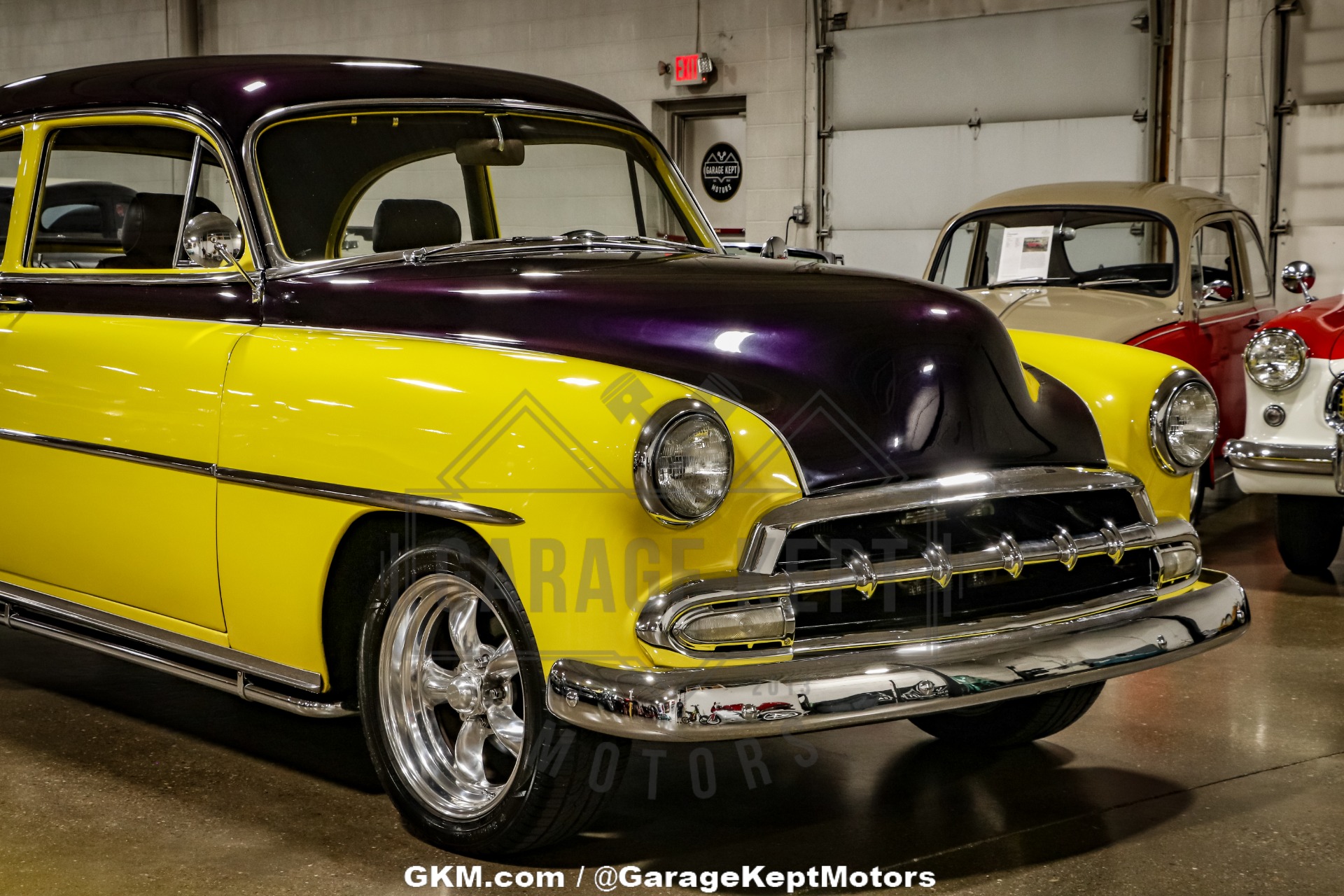 Chevrolet-Styleline-1952-Yellow-Black-23