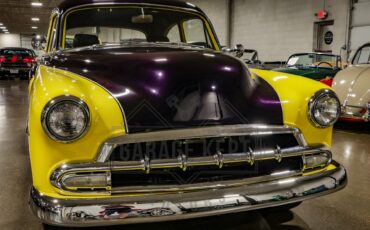 Chevrolet-Styleline-1952-Yellow-Black-25