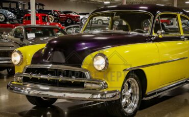 Chevrolet-Styleline-1952-Yellow-Black-27