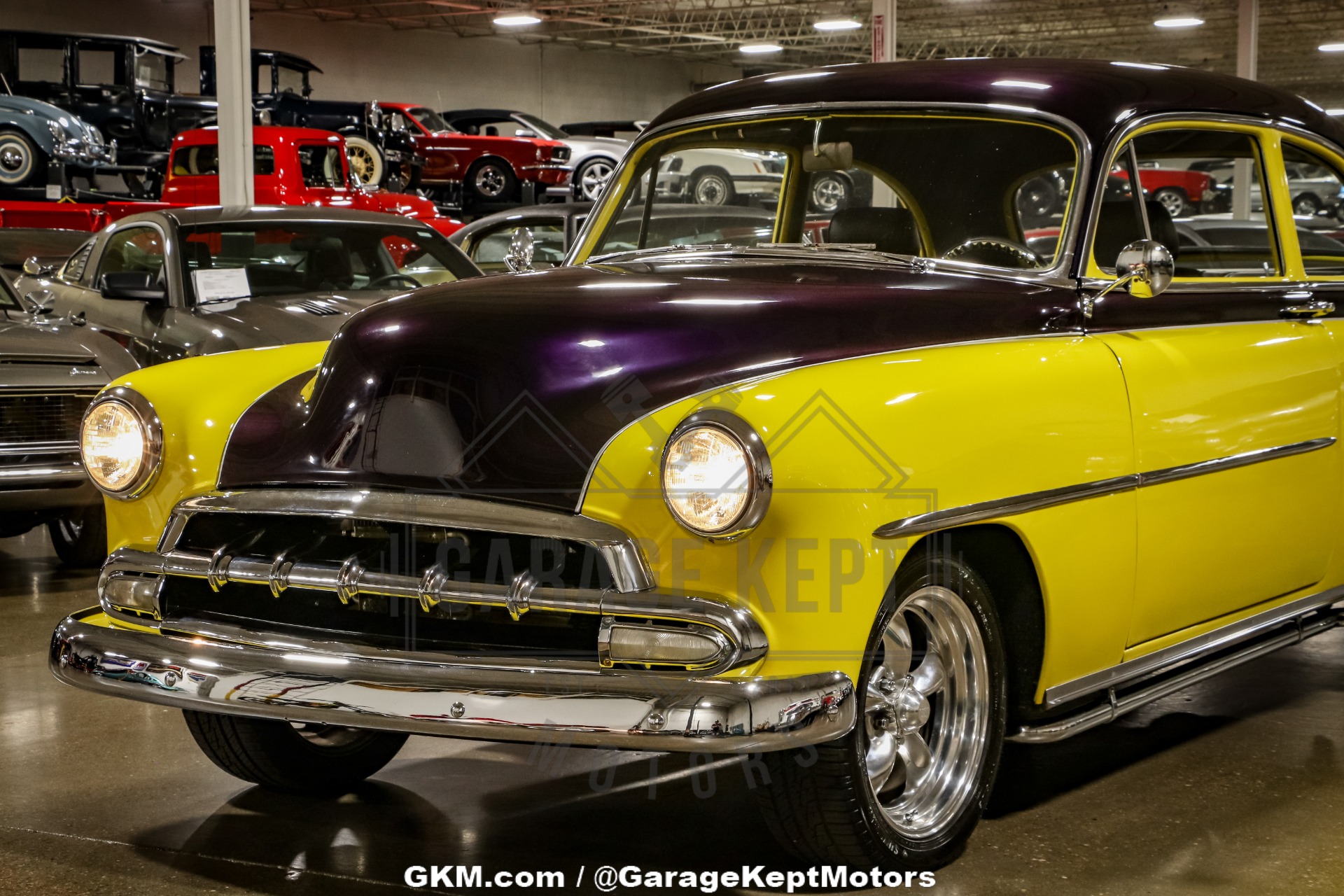 Chevrolet-Styleline-1952-Yellow-Black-27