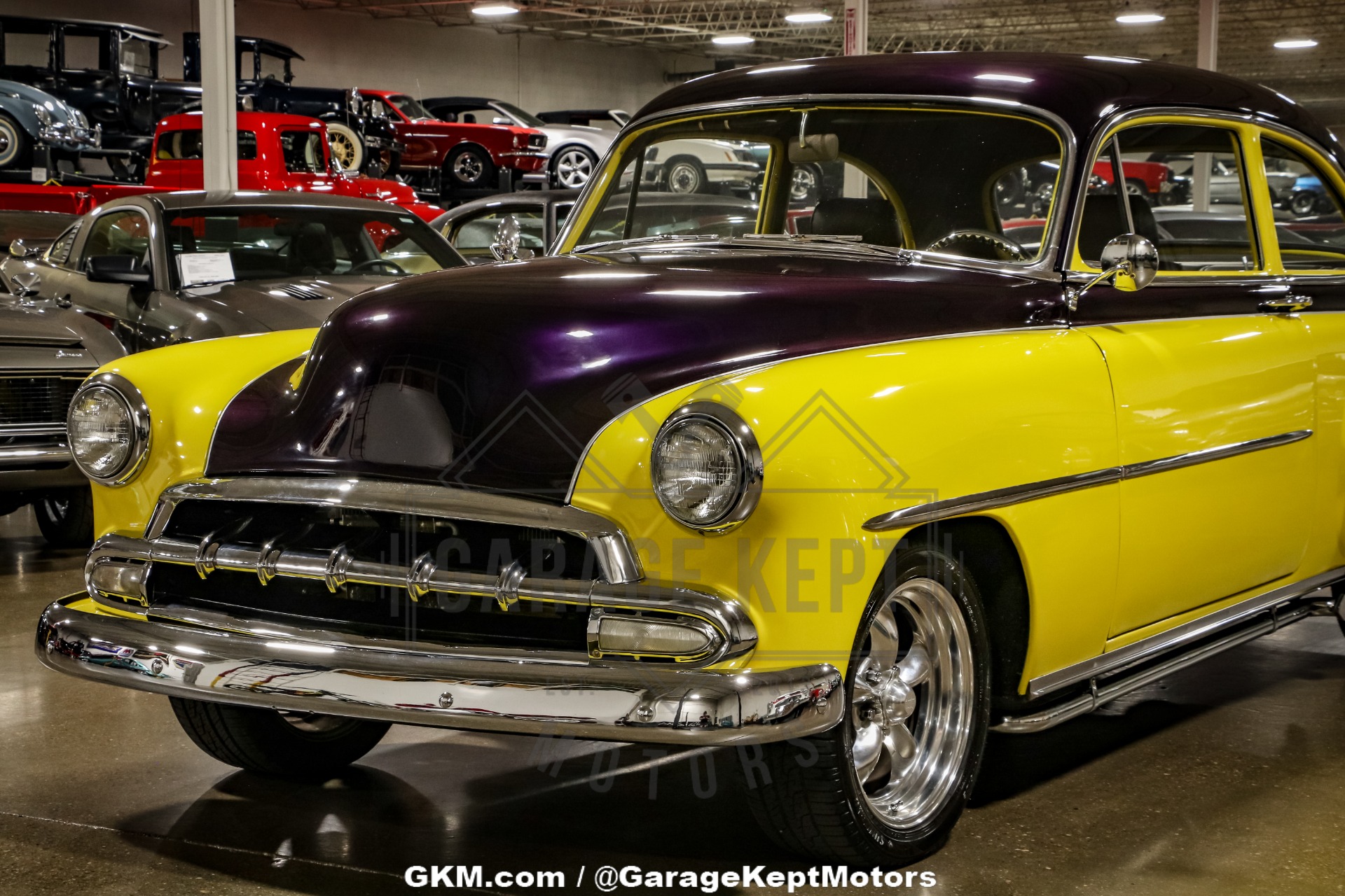 Chevrolet-Styleline-1952-Yellow-Black-28