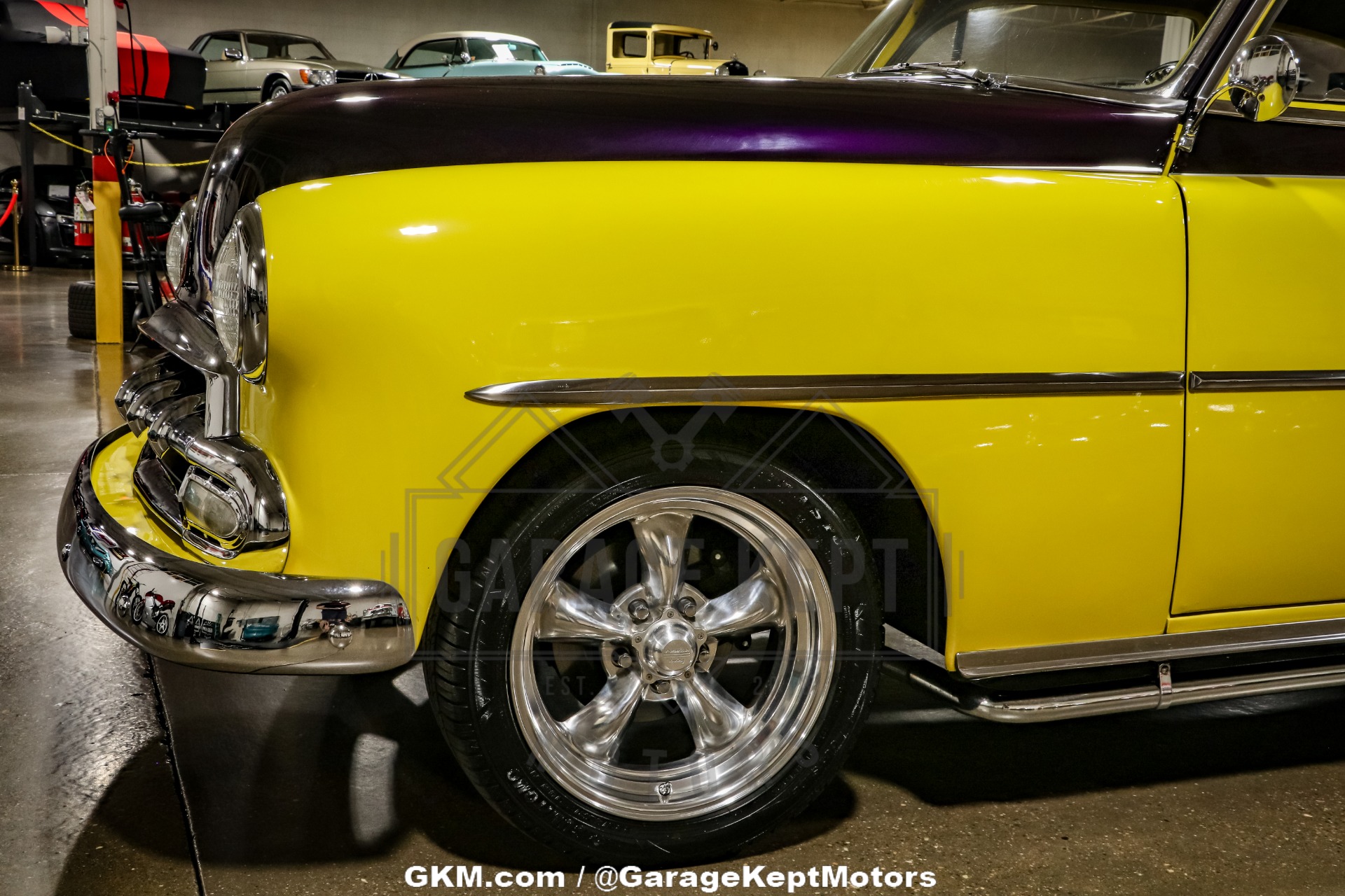 Chevrolet-Styleline-1952-Yellow-Black-31