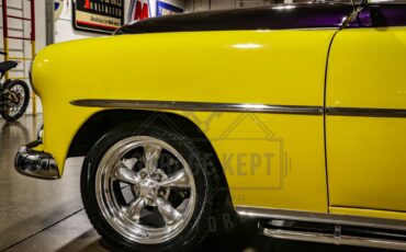Chevrolet-Styleline-1952-Yellow-Black-32