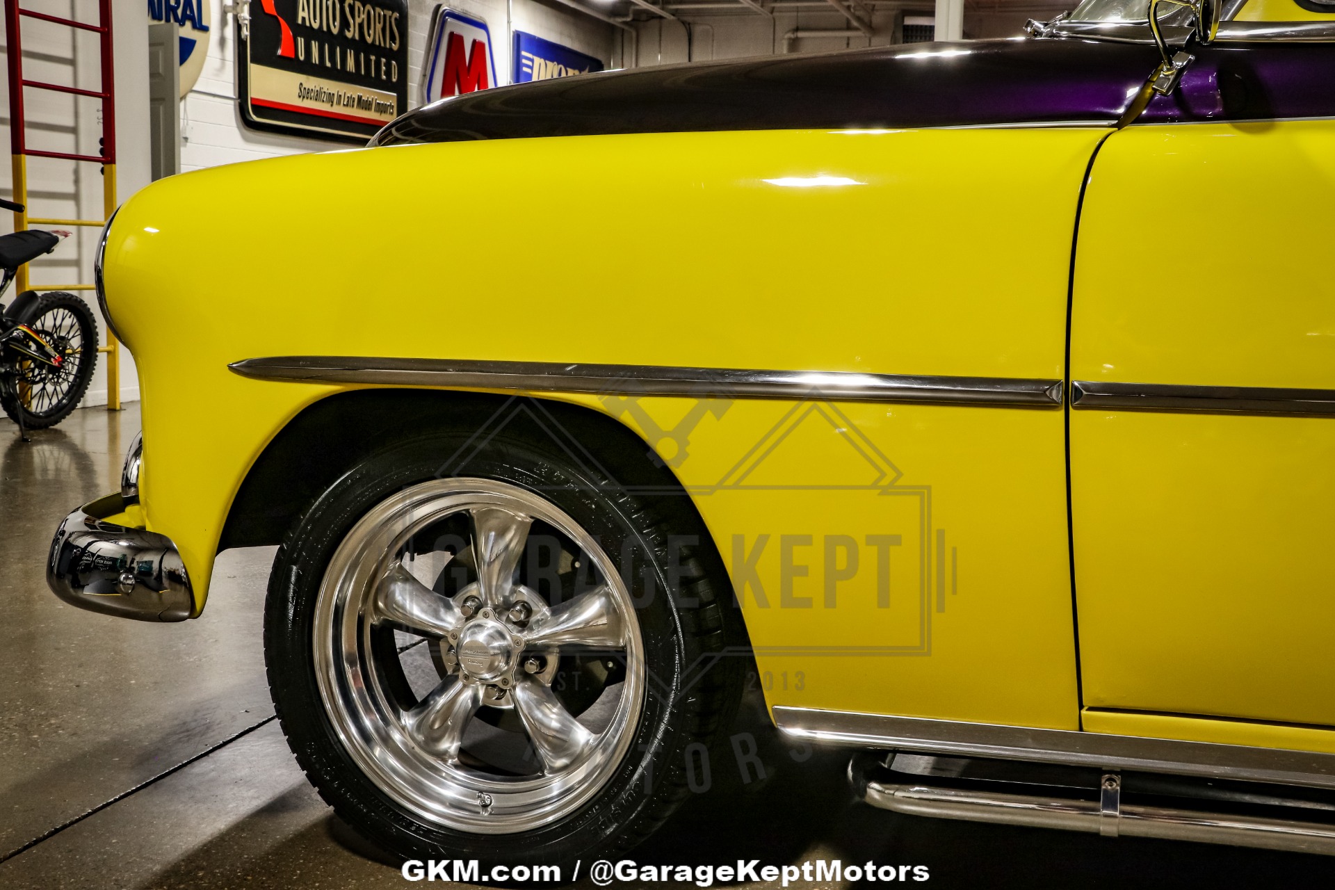 Chevrolet-Styleline-1952-Yellow-Black-32