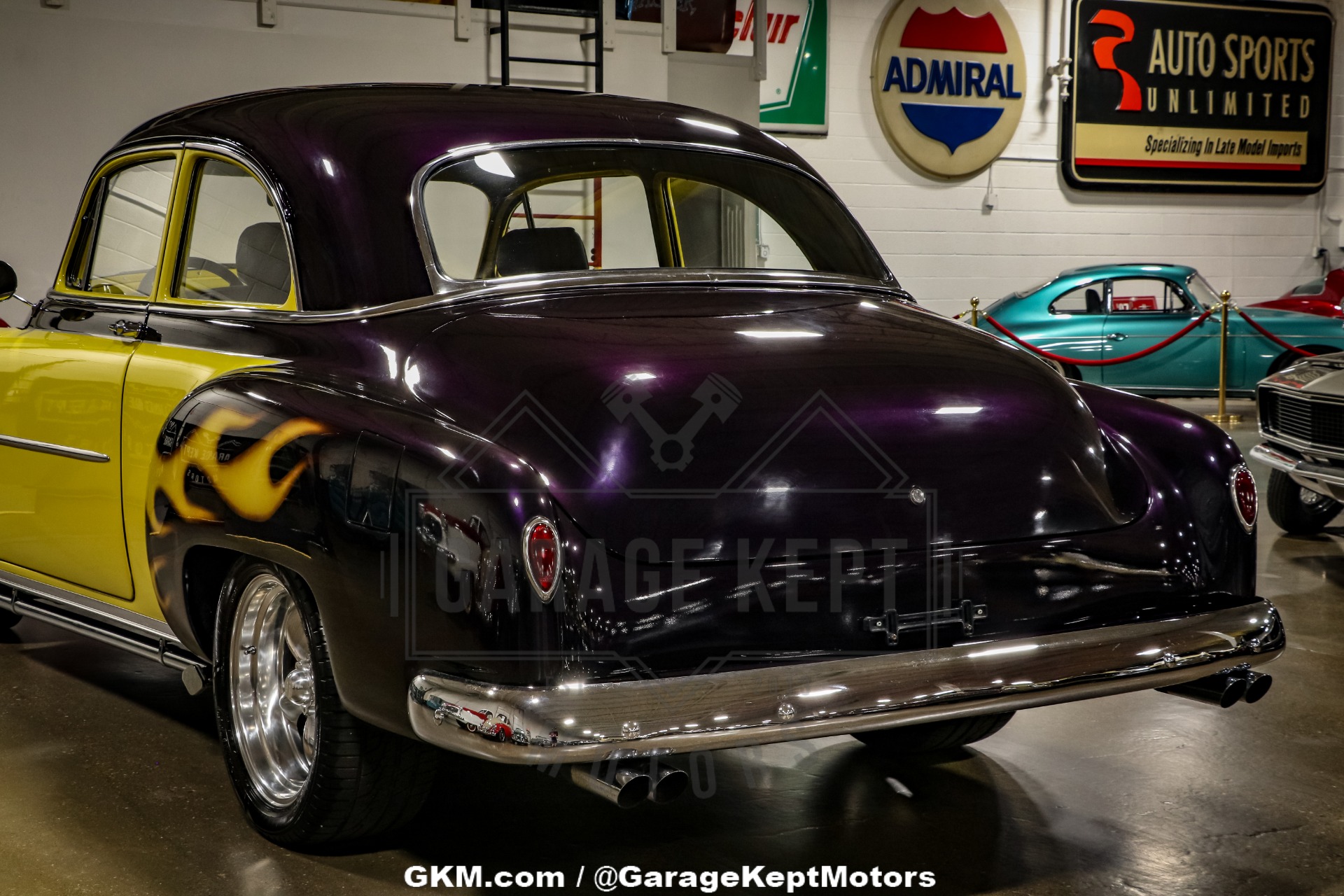 Chevrolet-Styleline-1952-Yellow-Black-37