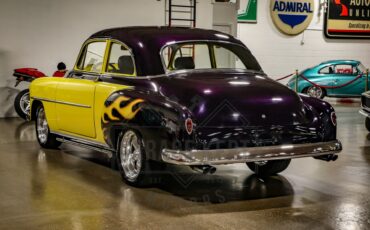 Chevrolet-Styleline-1952-Yellow-Black-44