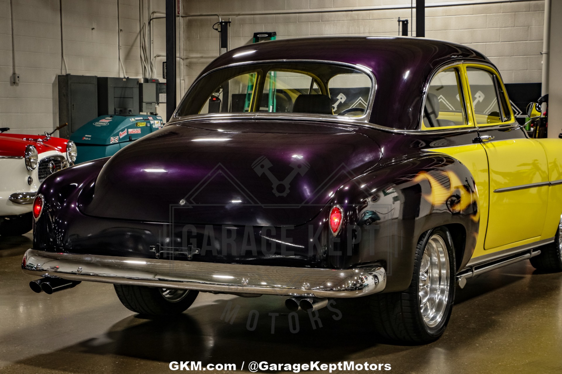 Chevrolet-Styleline-1952-Yellow-Black-48